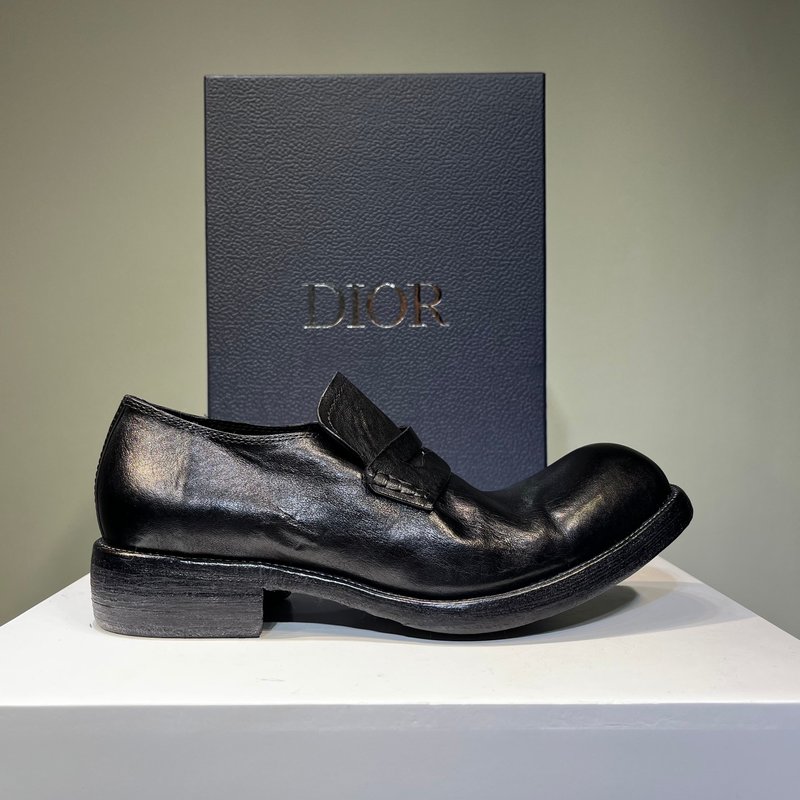 Dior 워싱 빈티지 아일랜드 말가죽 구두 001-228392