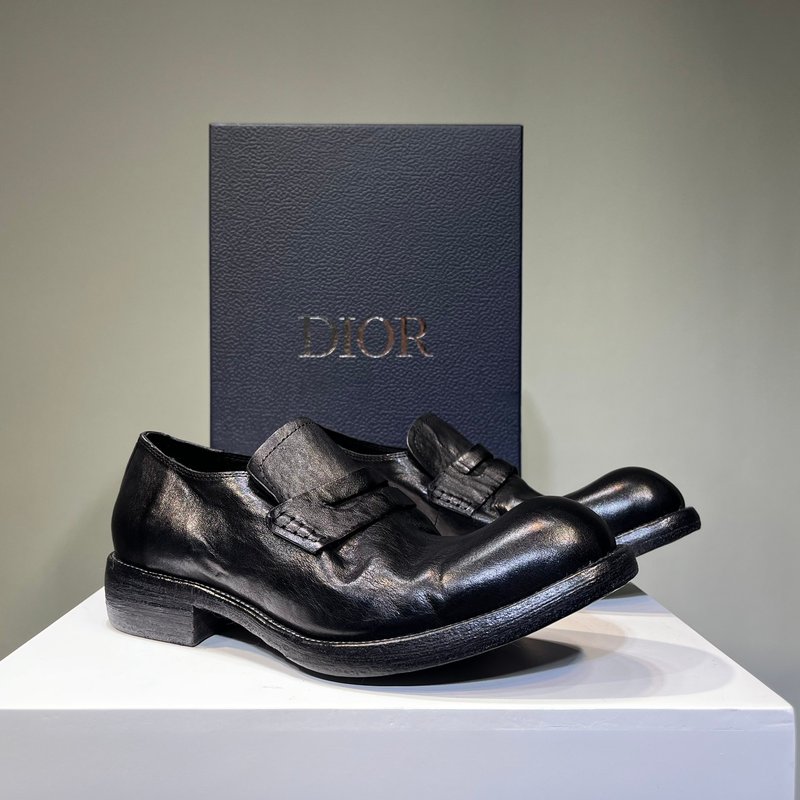 Dior 워싱 빈티지 아일랜드 말가죽 구두 001-228392