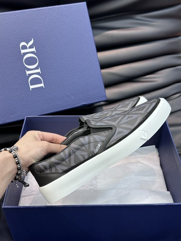 Dior 로우톱 캐주얼 로퍼 스니커즈 001-228403