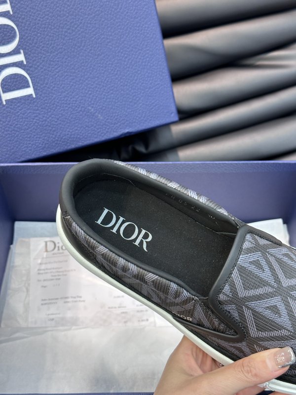 Dior 로우톱 캐주얼 로퍼 스니커즈 001-228403