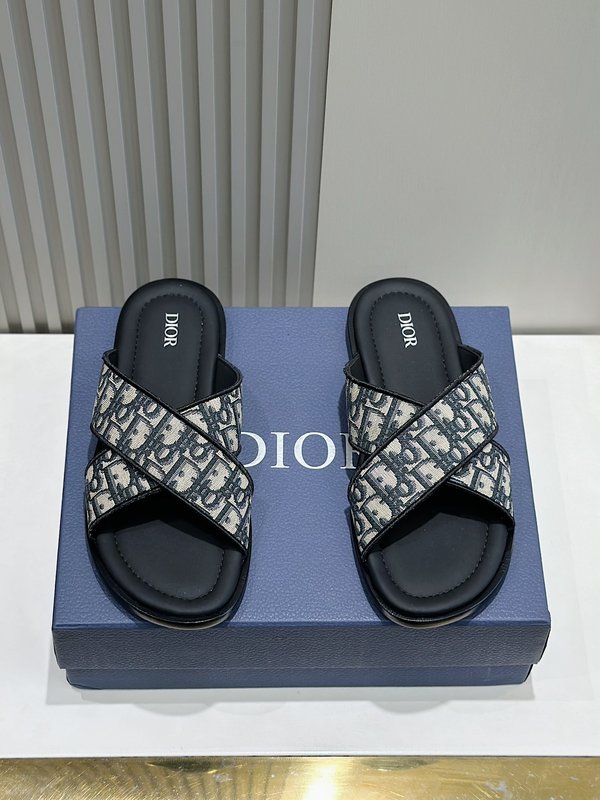 Dior Alias 남성 교차 스트랩 가죽 슬리퍼 001-228460
