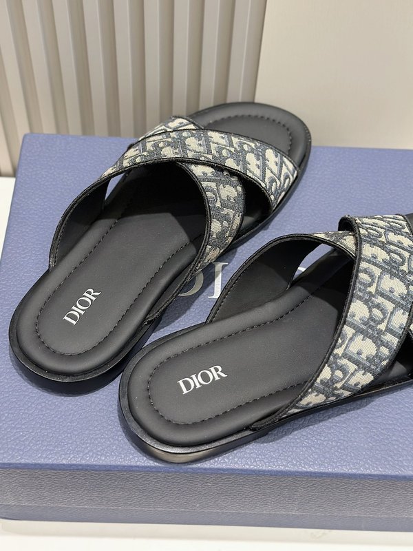 Dior Alias 남성 교차 스트랩 가죽 슬리퍼 001-228460
