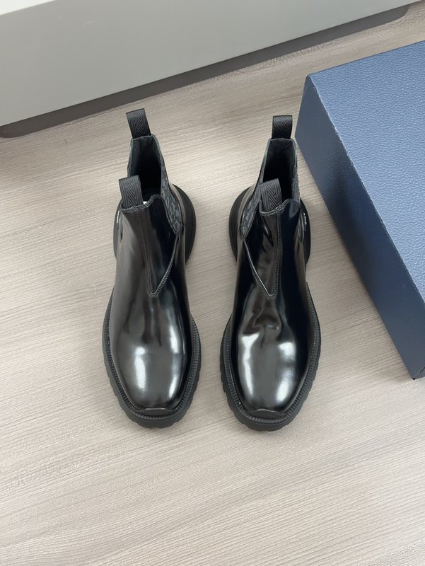 Dior 디올르 하이탑 소가죽 슈즈 001-228492