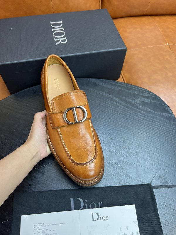 Dior 디올 레이스업 조각상 워시드 가죽 구두 001-228497