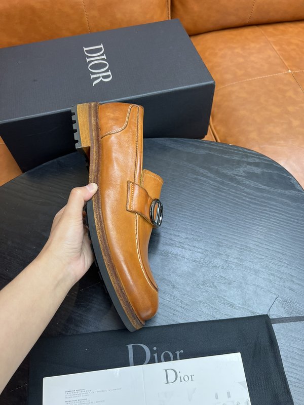 Dior 디올 레이스업 조각상 워시드 가죽 구두 001-228497