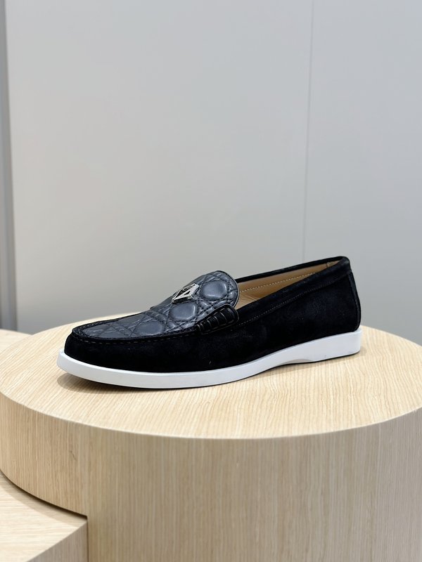 Dior Granville 남성 스웨이드 로퍼 001-228502
