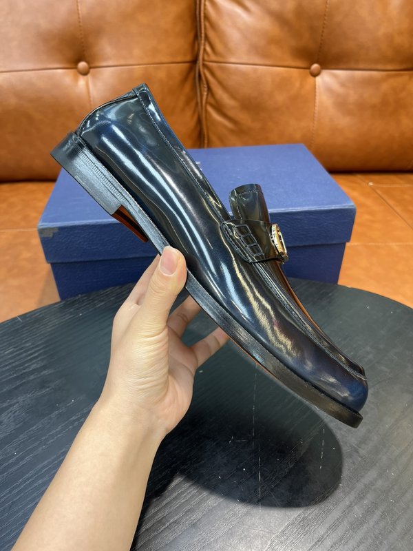 Dior 디올르 남성 광택 소가죽 구두 001-228504