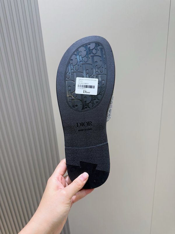디올 알리아스 남성 가죽 슬리퍼 001-228518