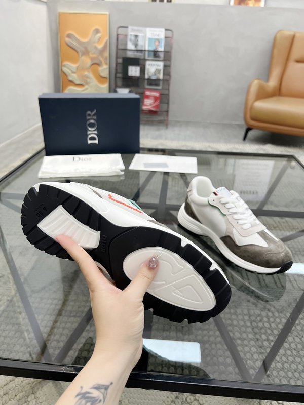 Dior 이탈리아 수입 소 가죽 스포츠화 001-228633