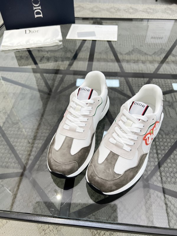 Dior 이탈리아 수입 소 가죽 스포츠화 001-228633