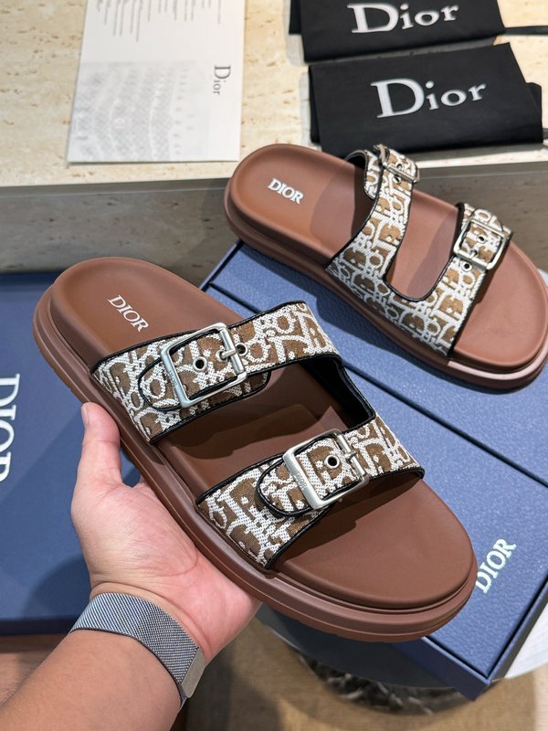 Dior Aqua 남성 크로스 밴들 샌들 001-228700