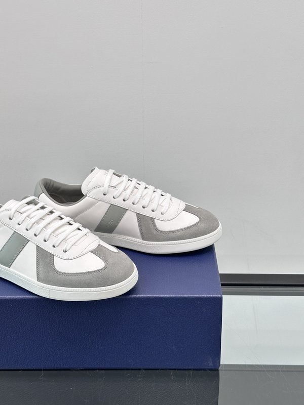 Dior B01 누벅 가죽 스니커즈 001-228765
