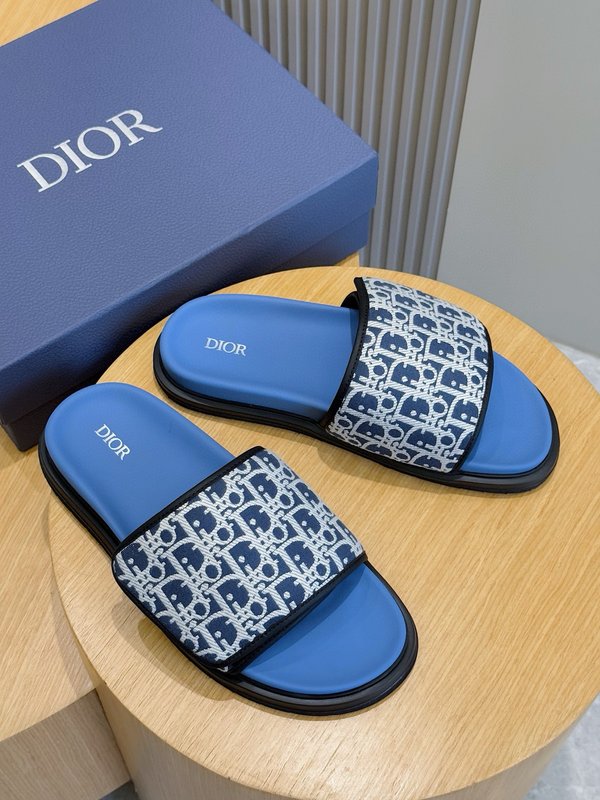 Dior Aqua 남성 교차 스트랩 샌들 001-228784