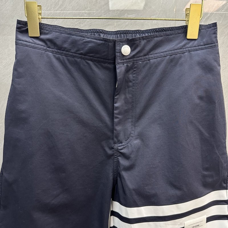 Thom Browne 봄여름 네 줄 숏팬츠 001-229220