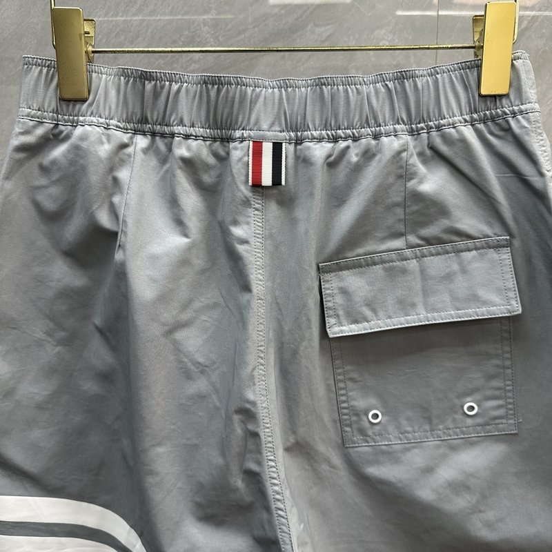 Thom Browne 춘하 방수 네 줄 반바지 001-229221
