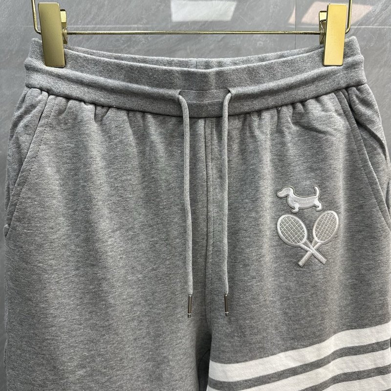 톰브라운 포스트라이프 강아지 자수 면 쇼츠 001-229230