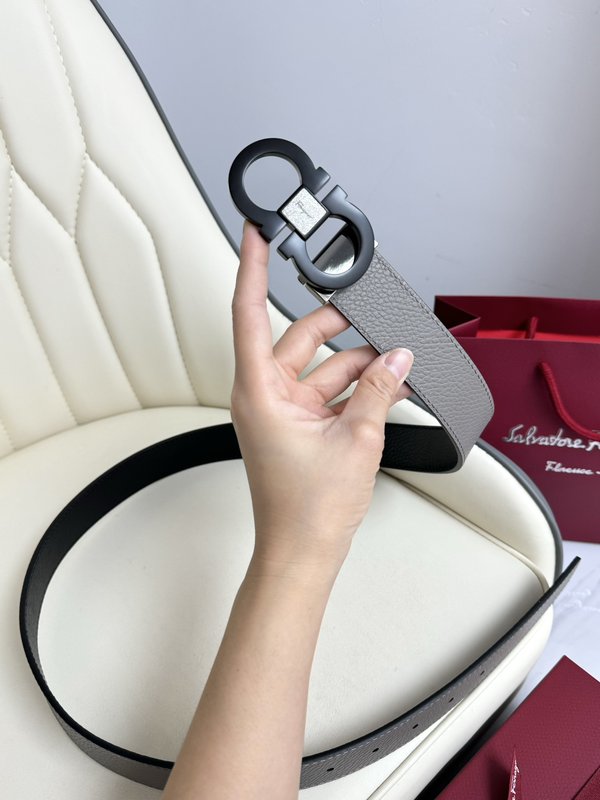 페라가모 양면 소가죽 벨트 001-229317