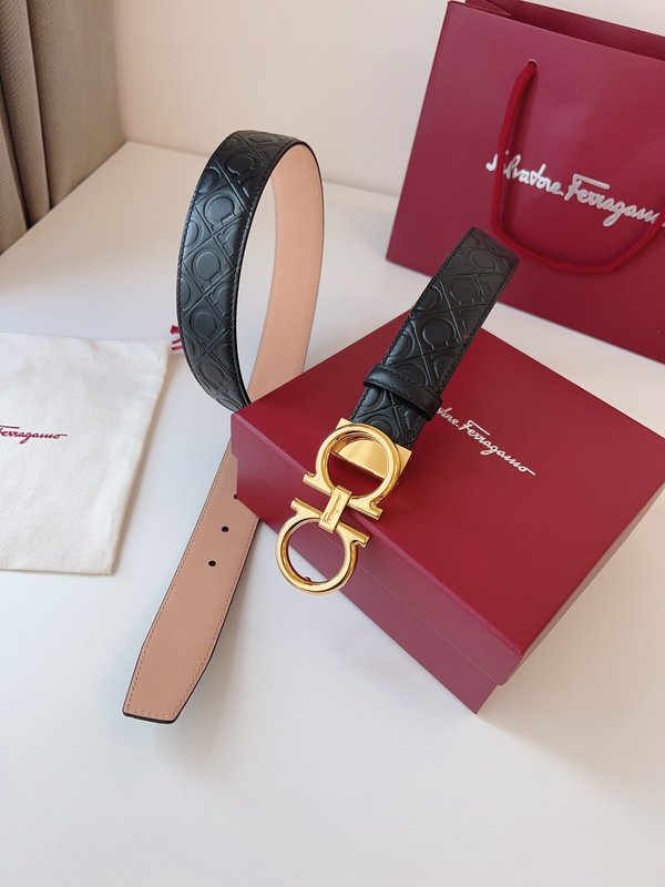 페라가모 Ferragamo 골드 버클 양면 벨트 001-229321