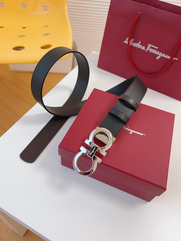 페라가모 Ferragamo 우아한 버클 벨트 001-229381