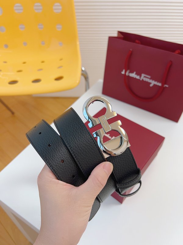 페라가모 Ferragamo 우아한 버클 벨트 001-229381