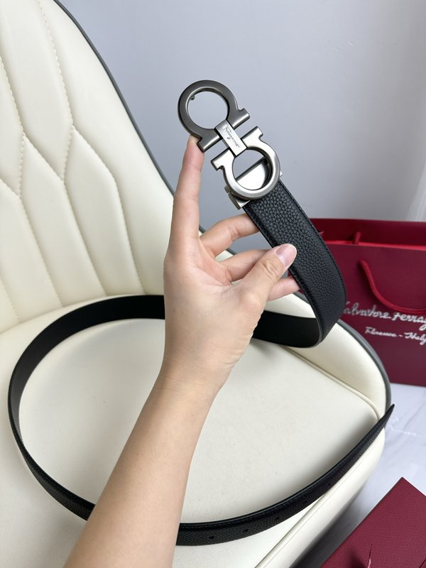 페라가모 양면 소 가죽 벨트 001-229445