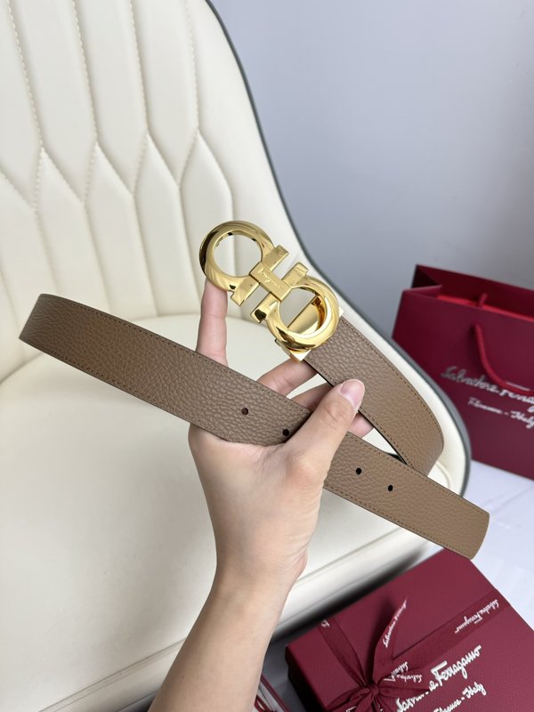 페라가모 양면 소가죽 벨트 001-229463