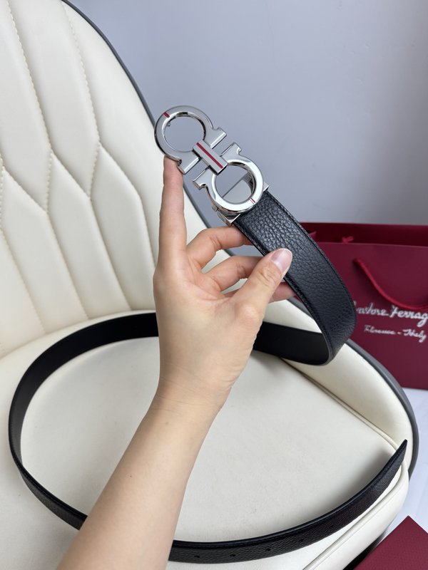 페라가모 양면 수입 소 가죽 벨트 001-229474