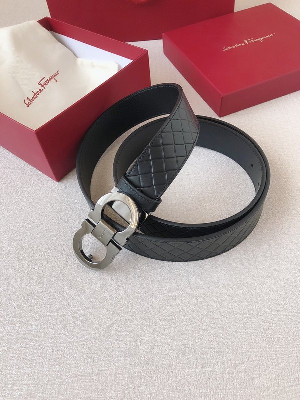 페라가모 간치니 양면 소가죽 벨트 001-229498