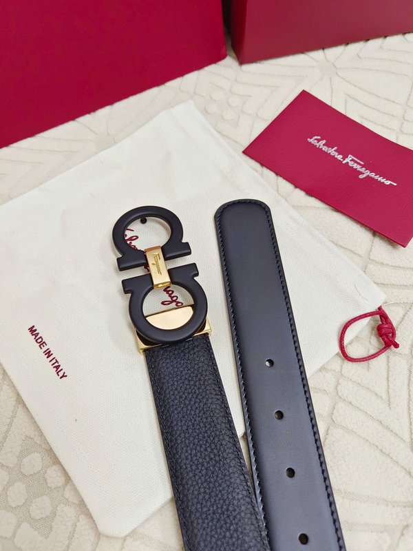 페라가모 남성 3.5cm 순동 클립 가죽 벨트 001-229505