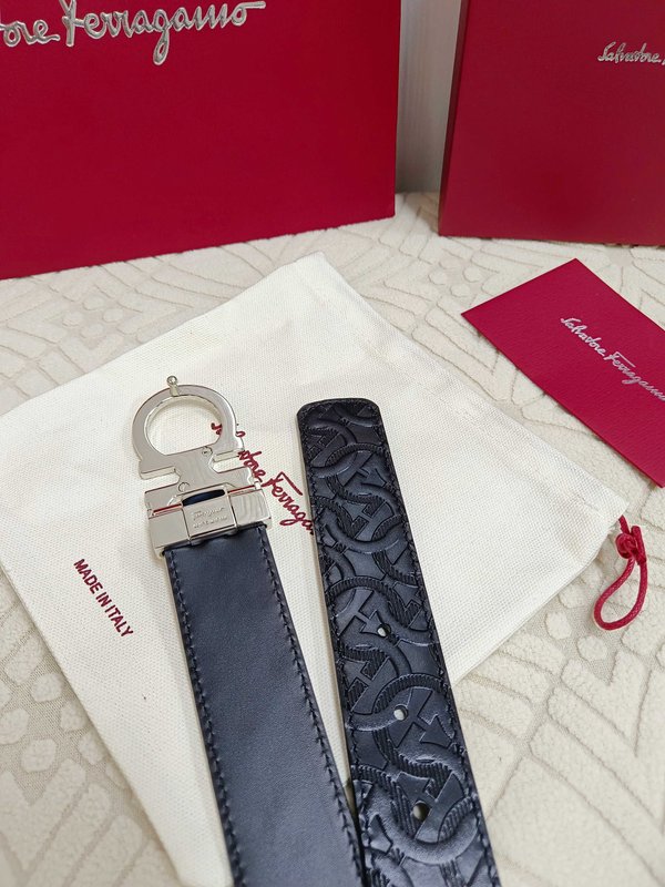 페라가모 남성 3.5cm 소가죽 벨트 001-229510
