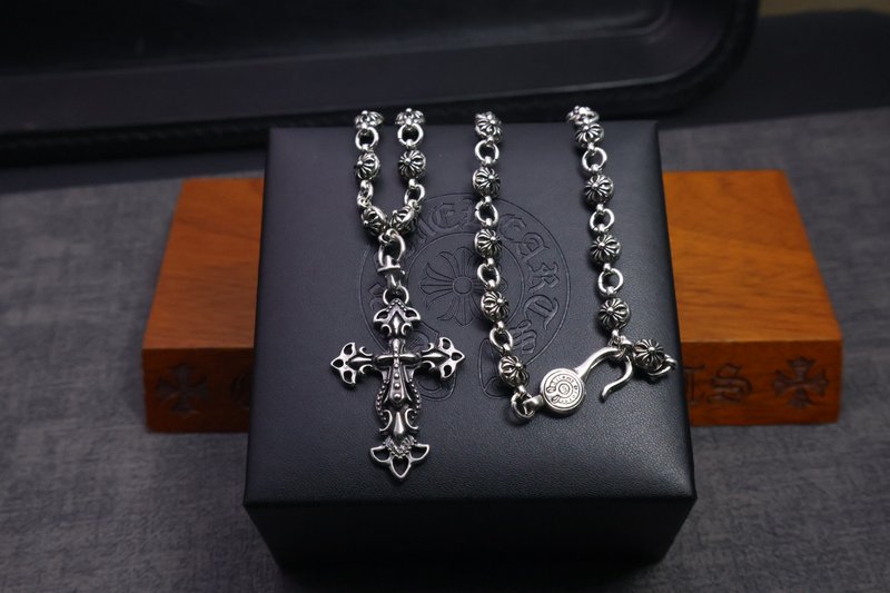 크롬하츠 빈티지 크로스 목걸이 001-229543