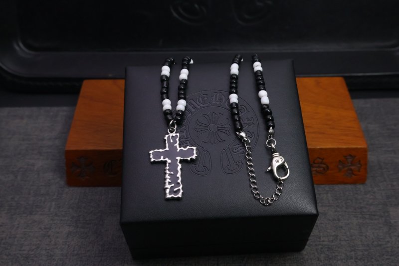 크롬하츠 빈티지 크로스 목걸이 001-229544