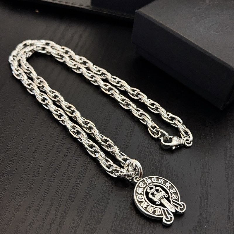 크롬하츠 빈티지 말발굽 검 펜던트 목걸이 001-229663