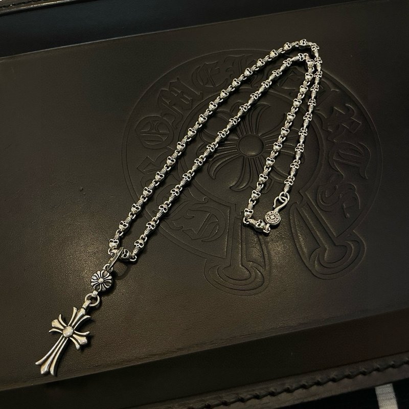 크롬하츠 빈티지 스컬 십자가 목걸이 001-229675