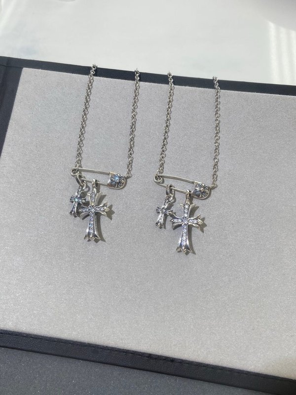 크롬하츠 더블 크로스 핀 목걸이 001-229696