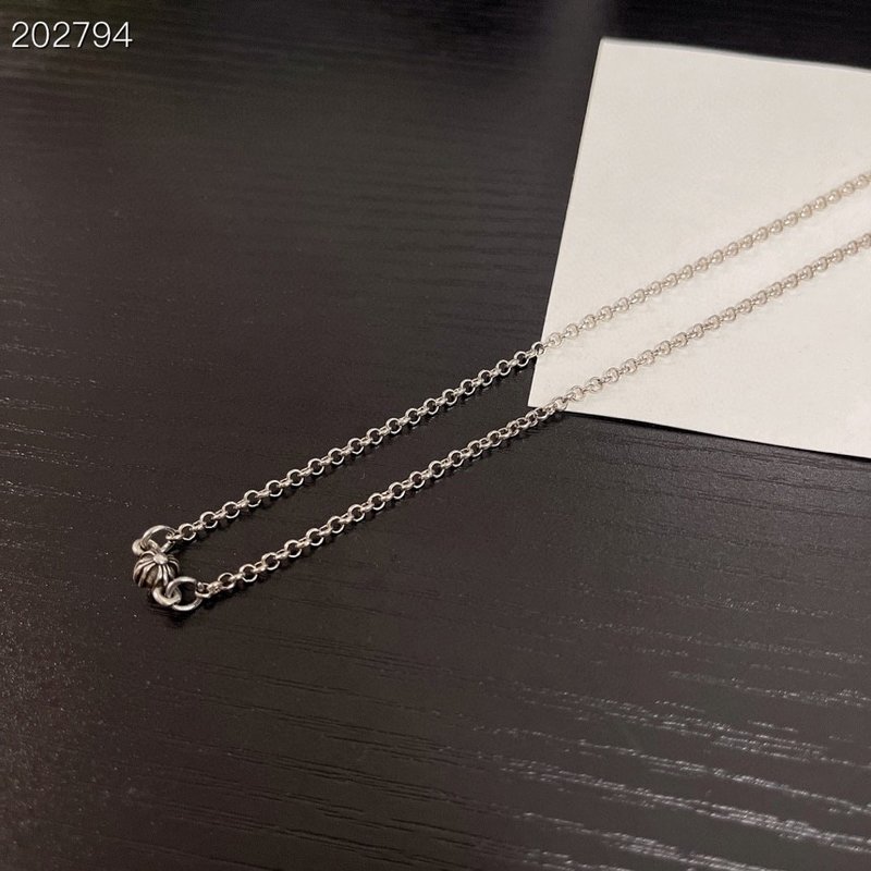 크롬하츠 클래식 크로스 목걸이 001-229699