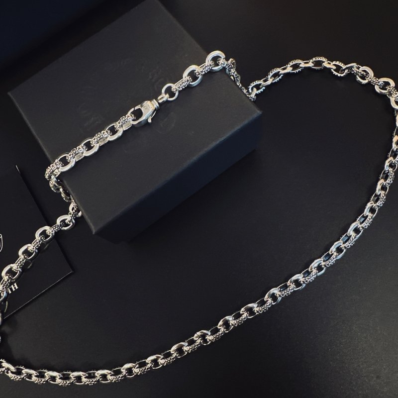 크롬하츠 빈티지 크로스 목걸이 001-229744