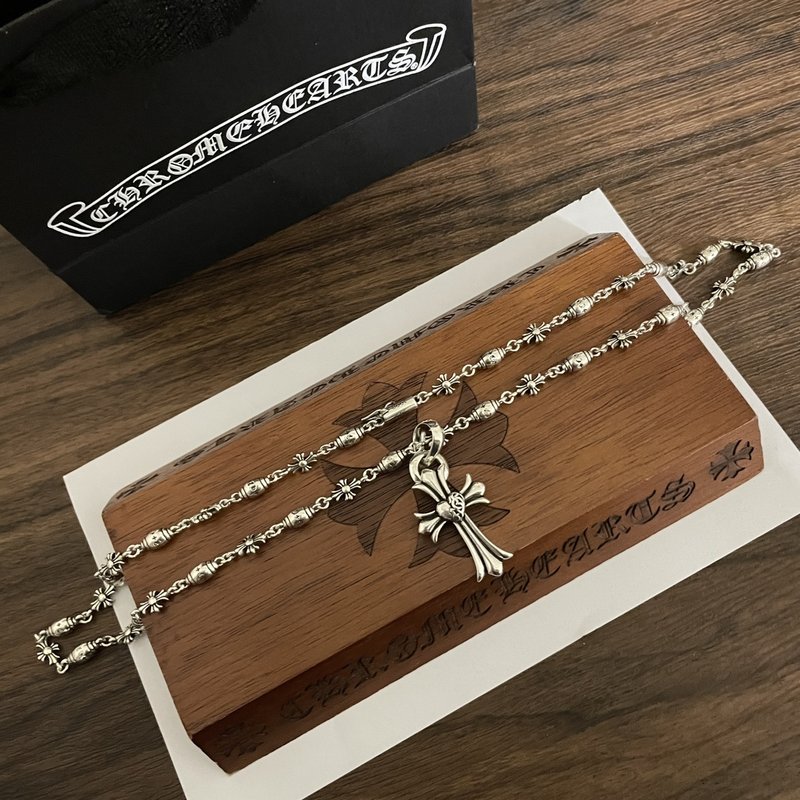 크롬하츠 빈티지 십자가 펜던트 목걸이 001-229767