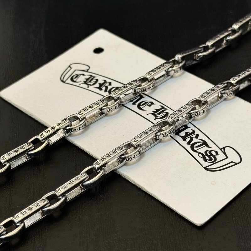 크롬하츠 빈티지 크로스 펜던트 목걸이 001-229773