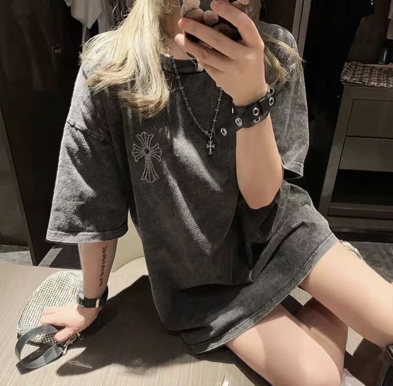 크롬하츠 화이트 다이아몬드 TinyE 크로스 목걸이 001-229795