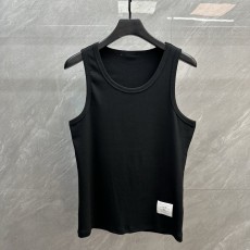 톰브라운 TB 세로 줄무늬 면 베스트 001-230747