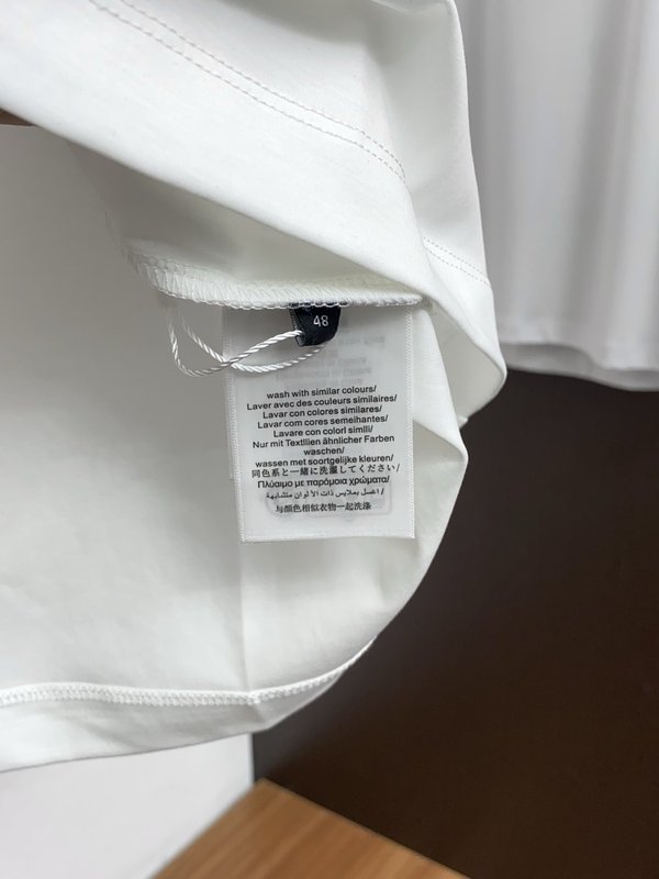 봄여름 남성 심플 라운드넥 반팔 티셔츠 001-230922