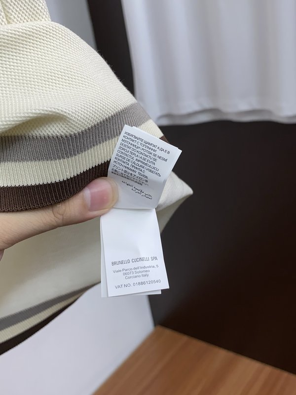 남성 라운드넥 반팔 티셔츠 001-230957