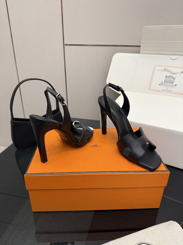 에르메스 클래식 H 버클 하이힐 샌들 001-231458