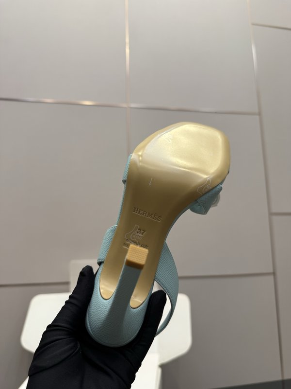 에르메스 클래식 H 버클 하이힐 샌들 001-231459