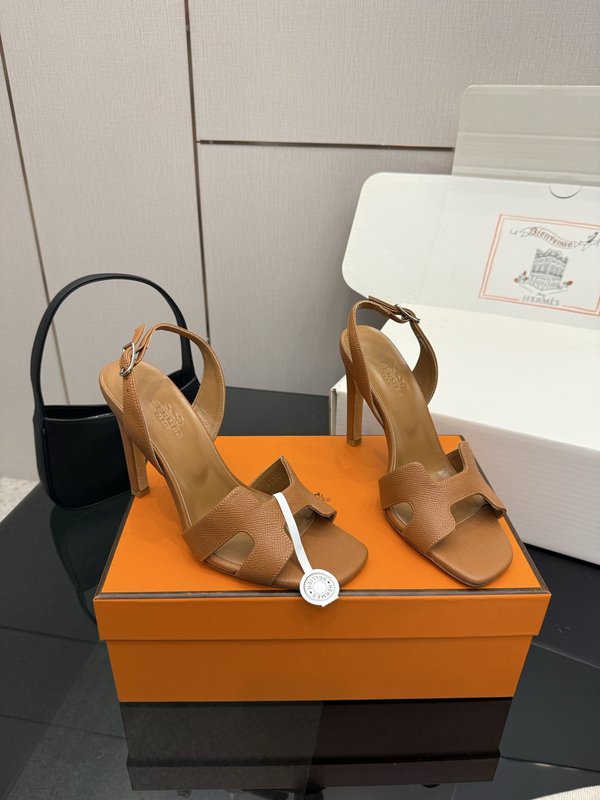 에르메스 클래식 H 버클 하이힐 샌들 001-231460