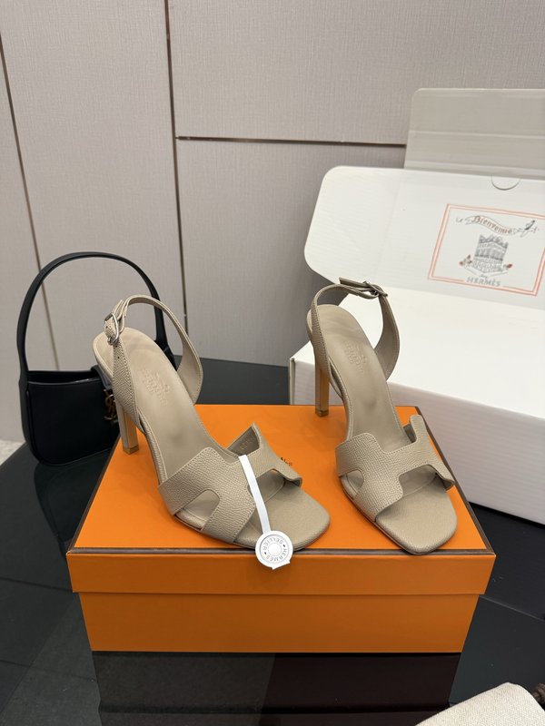에르메스 클래식 H 버클 하이힐 샌들 001-231468