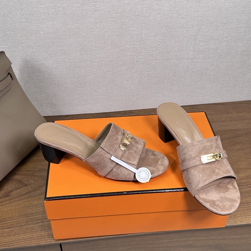 에르메스 지지 레더 샌들 001-231579