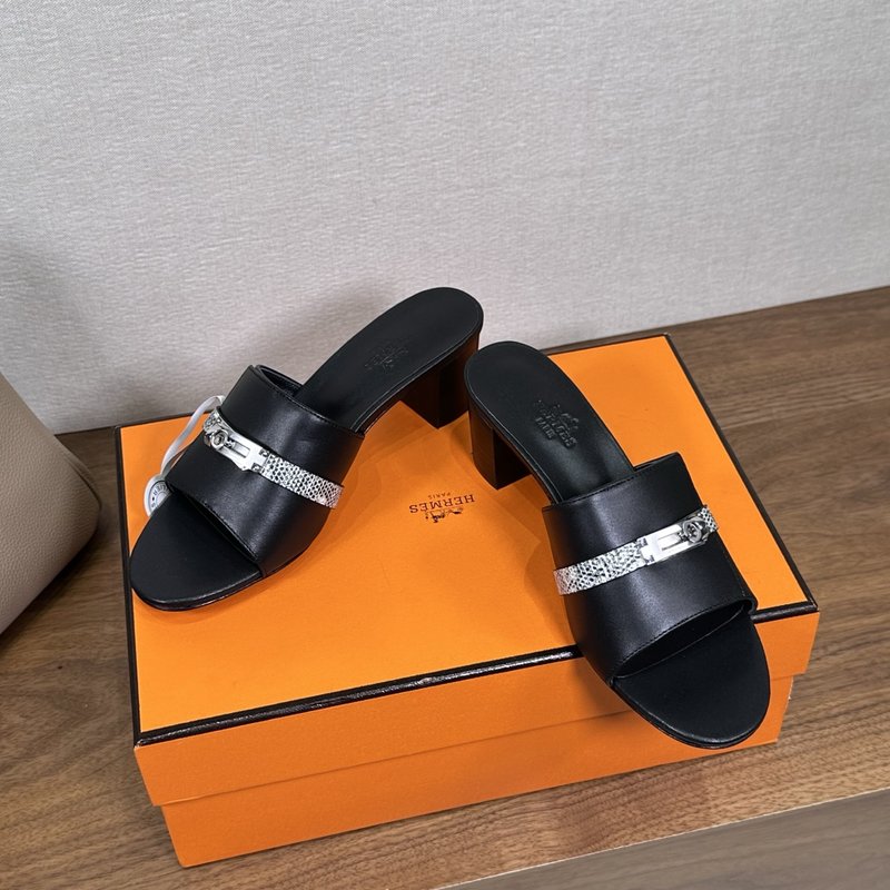 에르메스 지지 레더 샌들 001-231584