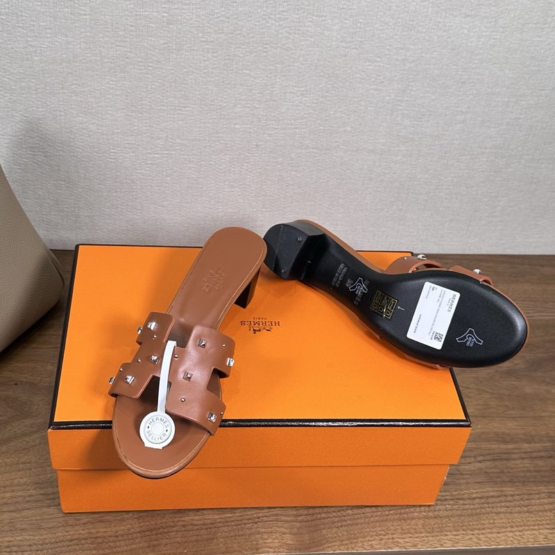 에르메스 H 슬리퍼 오란 샌들 시리즈 001-231599